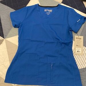 Greys anatomy barco active scrub top